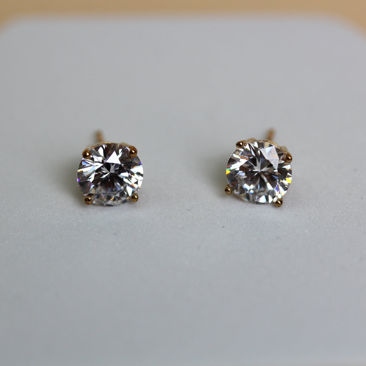 Round Brilliant Diamond Stud Earrings in Four-Claw 9ct Gold Setting
