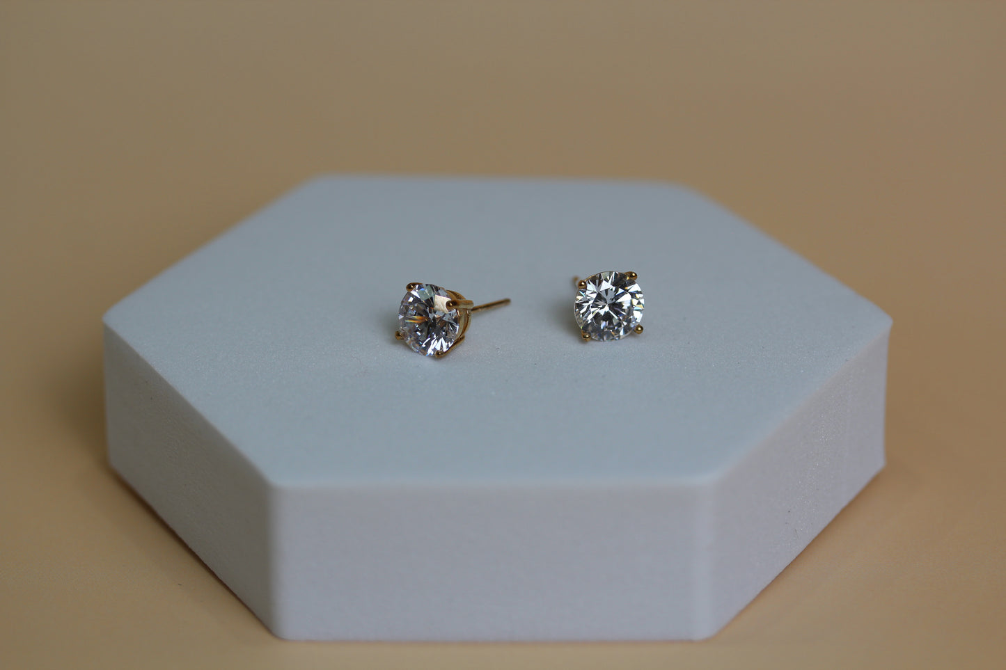 Round Brilliant Diamond Stud Earrings in Four-Claw 9ct Gold Setting