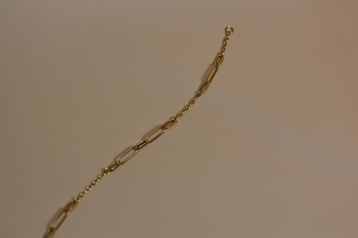 Paperclip Chain Bracelet in 9ct Yellow Gold