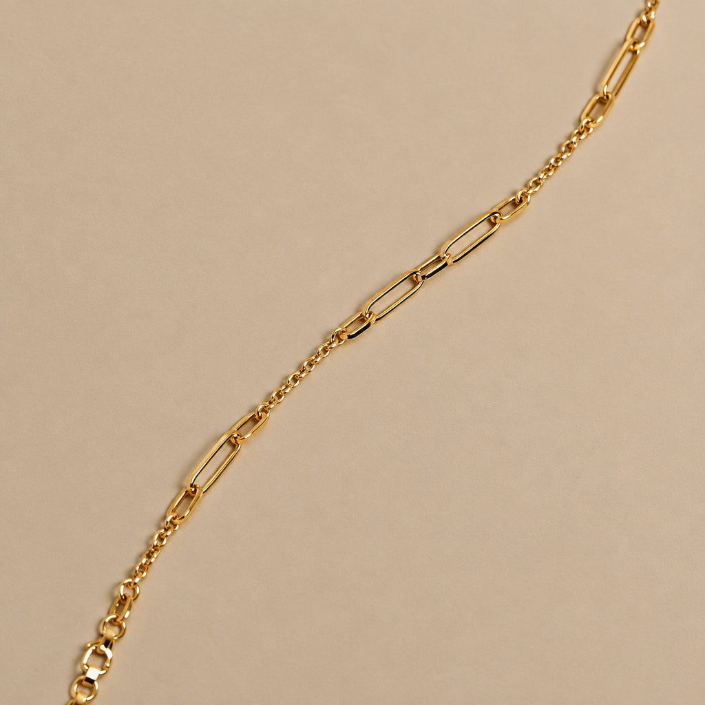 Paperclip Chain Bracelet in 9ct Yellow Gold